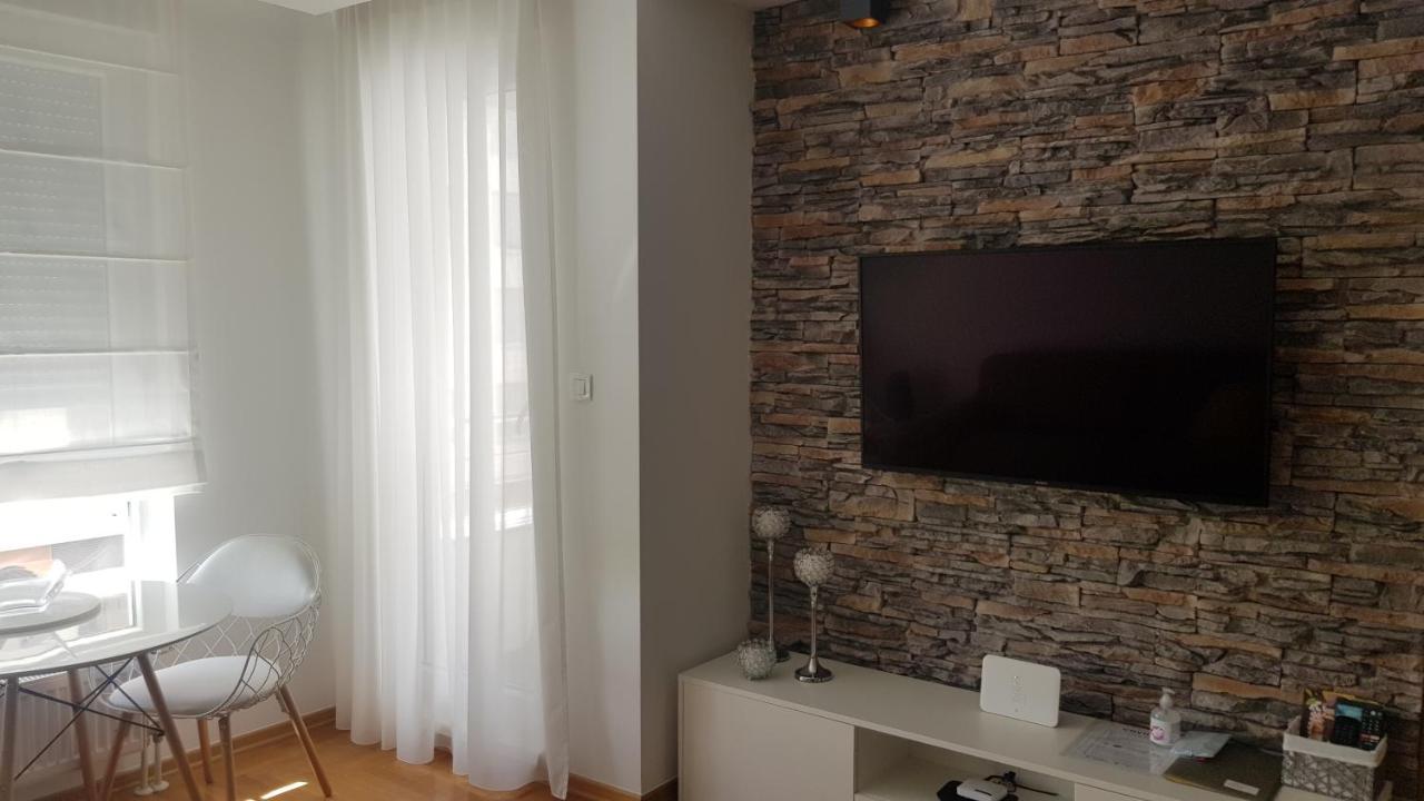 S & F Zagreb Apartman Екстериор снимка