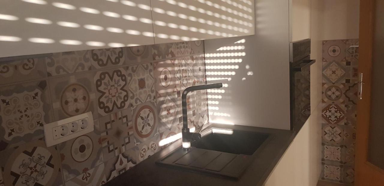 S & F Zagreb Apartman Екстериор снимка