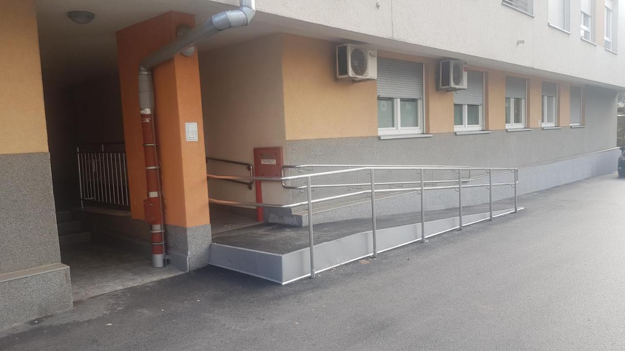 S & F Zagreb Apartman Екстериор снимка